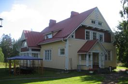 Jugendtyylinen huvila Pienessä Lehtisaaressa